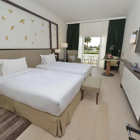 Hilton Готель 5*