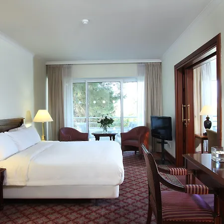 Hilton Otel 5*