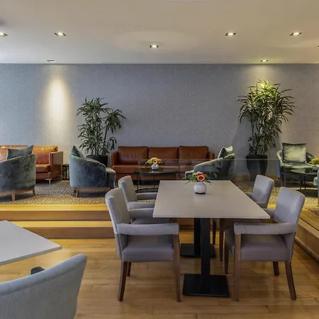 Hilton Otel