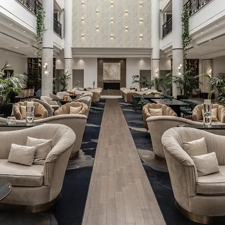 Hilton Otel 5*