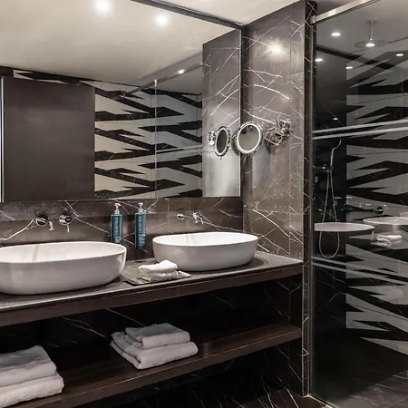 Otel Hilton 5*