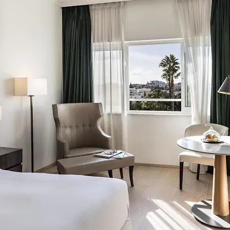 Otel Hilton 5*
