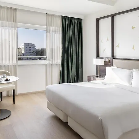 Otel Hilton