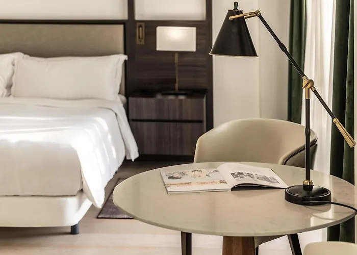 Hilton Ξενοδοχείο 5*